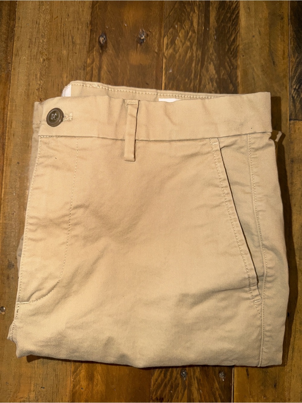 GAP Men's Tan Khaki Chino Pants - Picture 6 of 6
